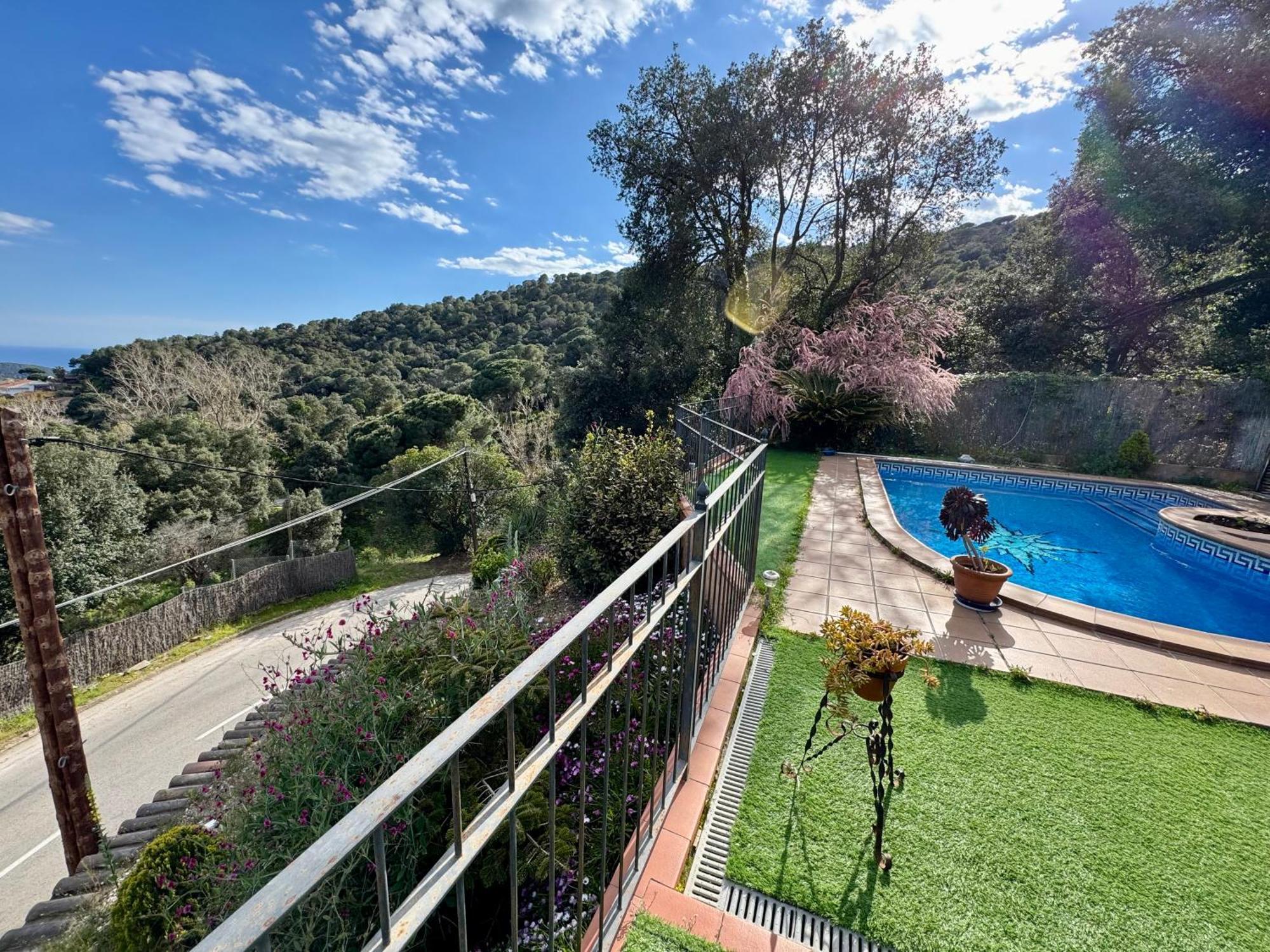 Holiday home Casa Paraiso Piscina Tranquilidad Sant Cebria de Vallalta